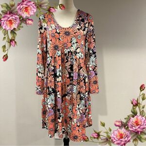 Long sleeve floral light sweater dress size small